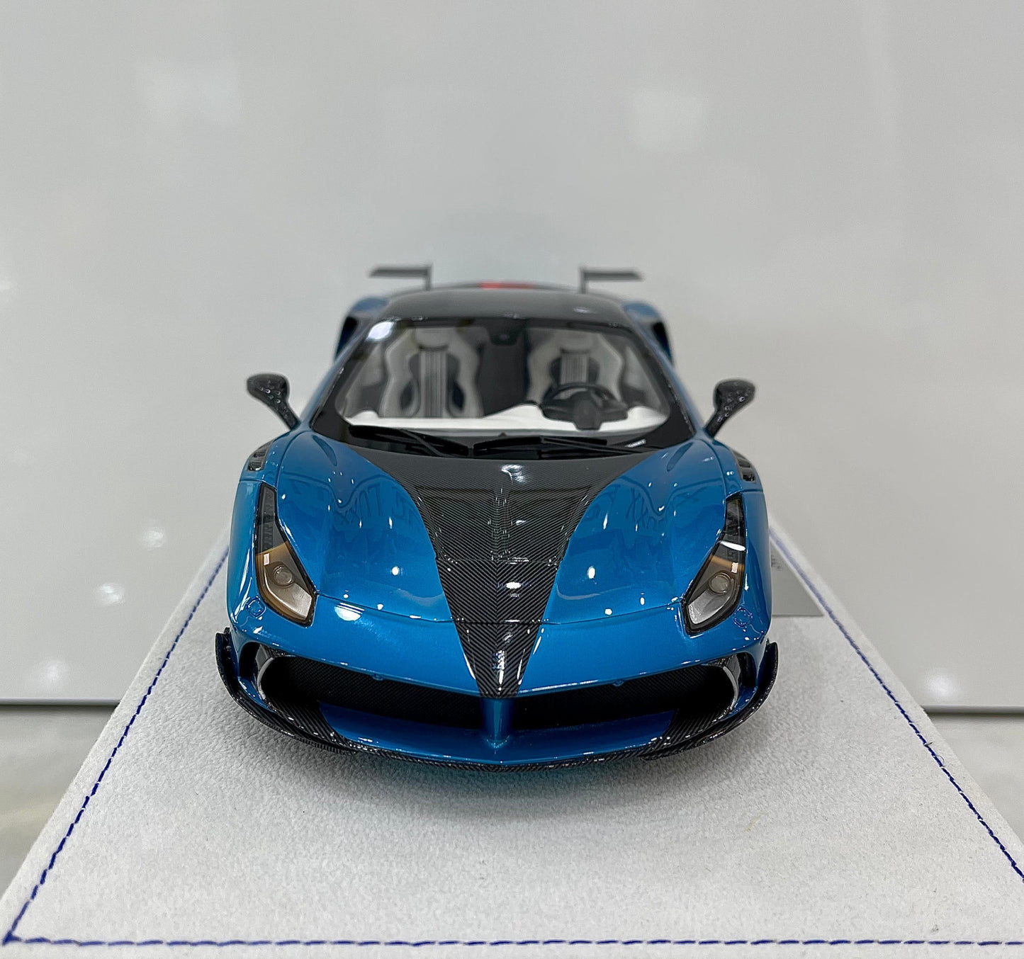 exclusive 1:18 Mansory ferrari buy online