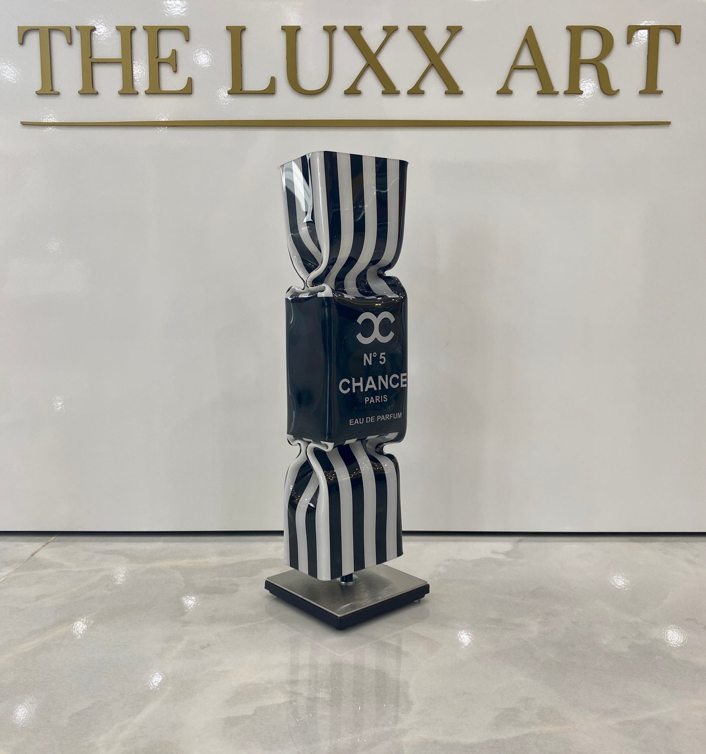 Buy luxury art easy online 