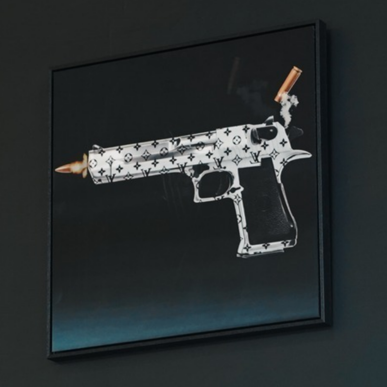Silver LV gun painting - High Quality - 5 Star Online Service – theluxxart